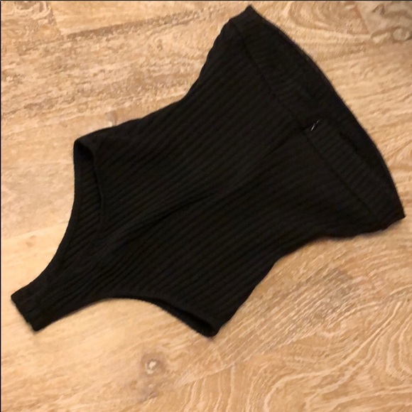 strapless bodysuit! - Picture 2 of 4